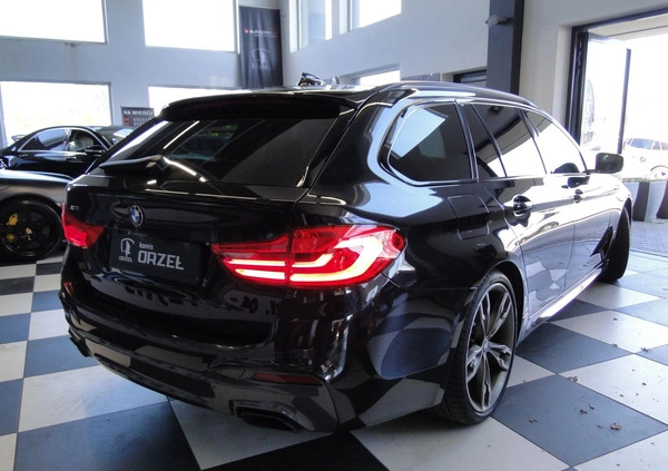 BMW Seria 5 cena 169899 przebieg: 115421, rok produkcji 2019 z Wielichowo małe 704